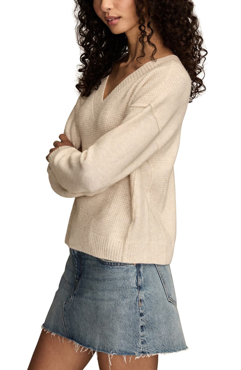 Lucky Brand Waffle Knit V-Neck Sweater, Alternate, color, Straw Heather
