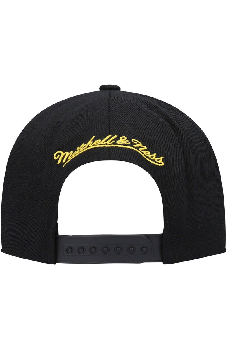 Mitchell & Ness Men's Mitchell & Ness Black Los Angeles Lakers Core Basic Snapback Hat, Alternate, color,
