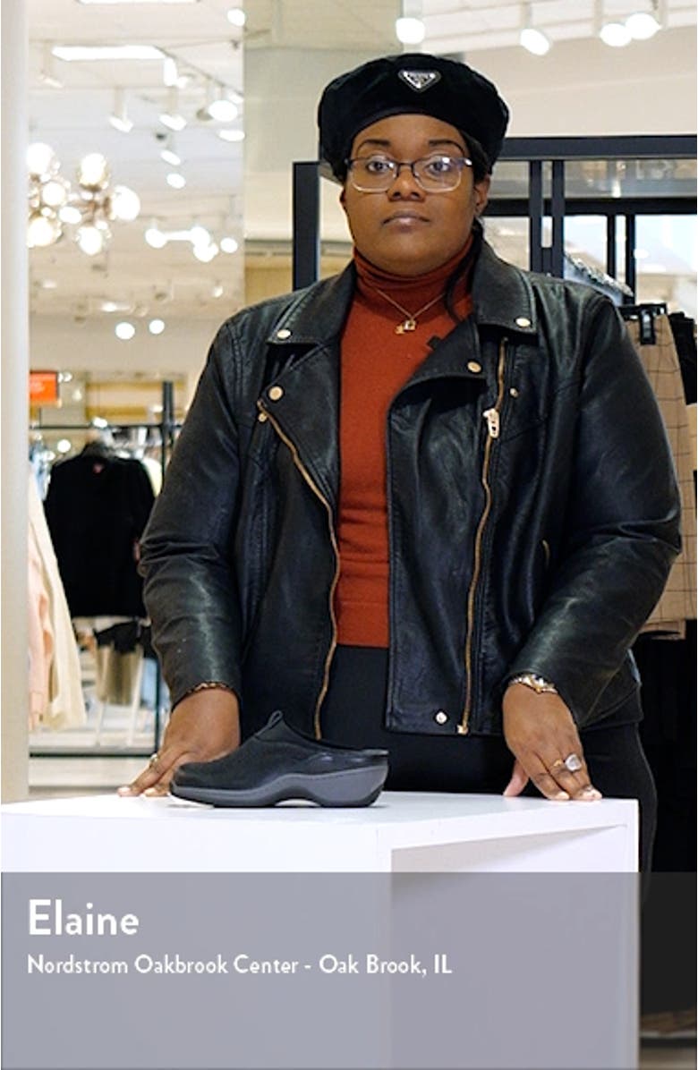 Aberdeen Sneaker, sales video thumbnail