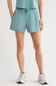 YOGALICIOUS Margot Softlite Shorts