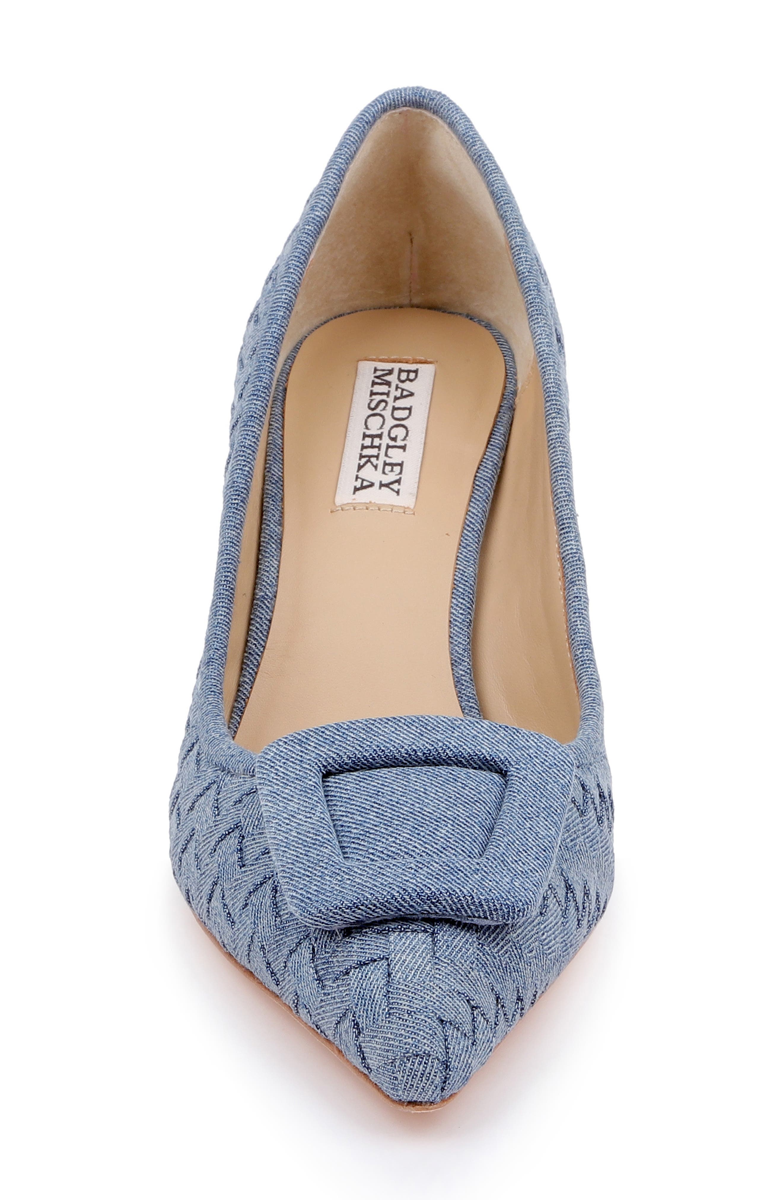 Badgley Mischka Collection Yanet Pointed Toe Pump, Alternate, color, Light Denim