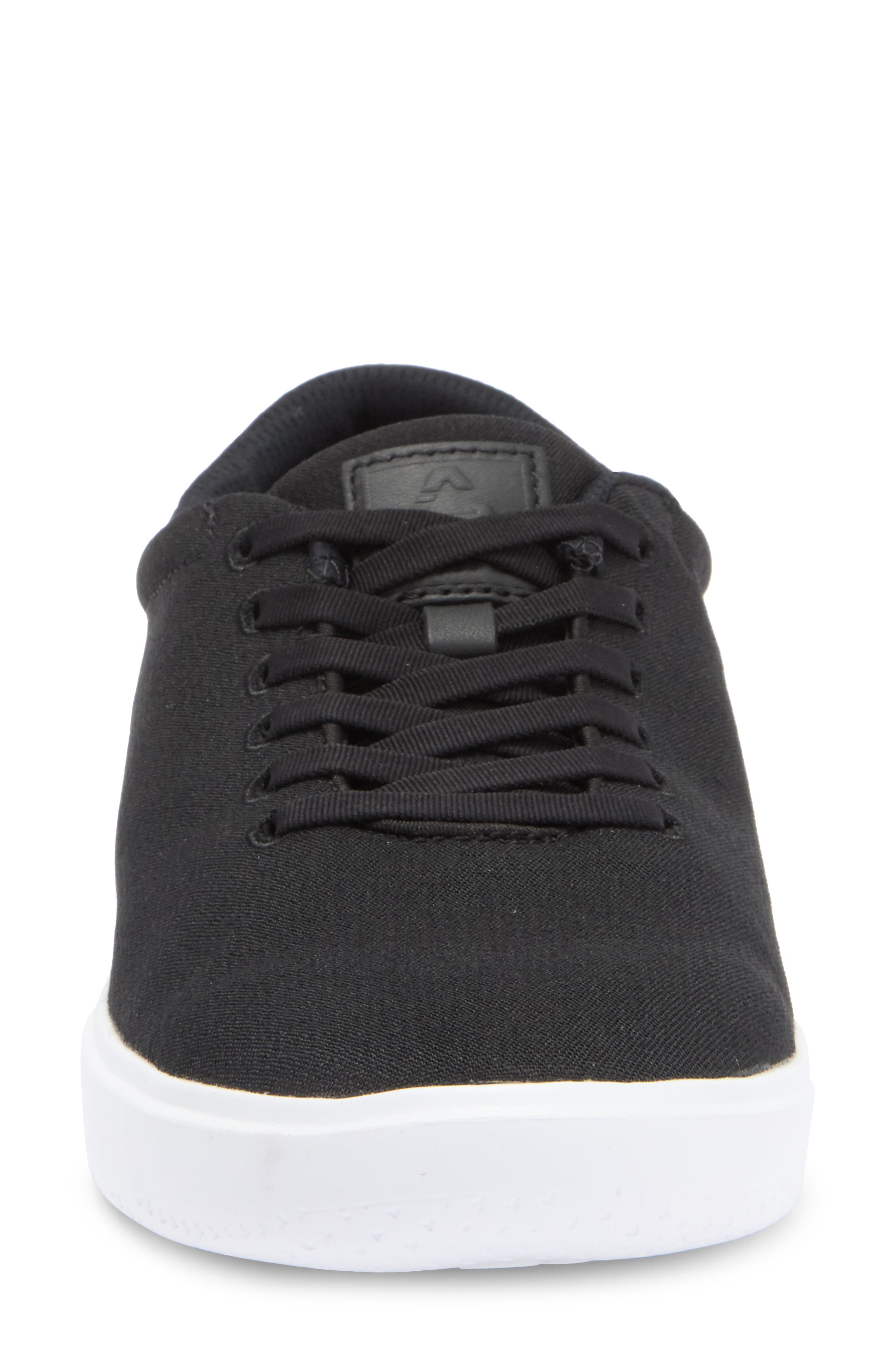 TravisMathew Phenom Low-Top Sneaker, Alternate, color, 