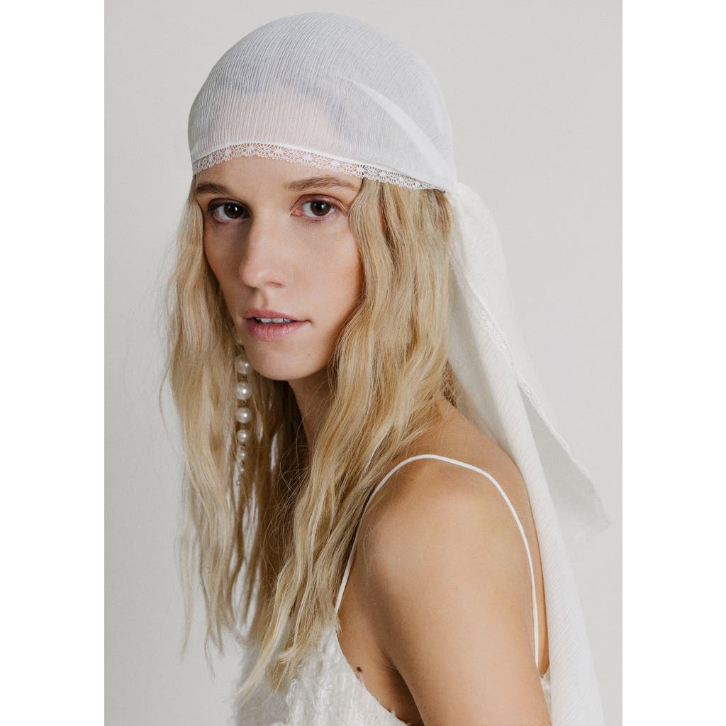 Alas Juliet Cap Veil In Neutral