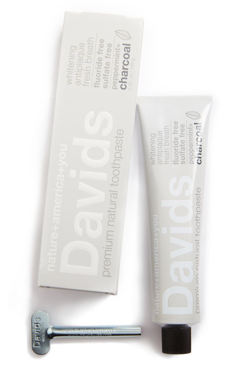 Package Free x Davids Natural Toothpaste Premium Natural Toothpaste & Metal Key, Main, color, CHARCOAL
