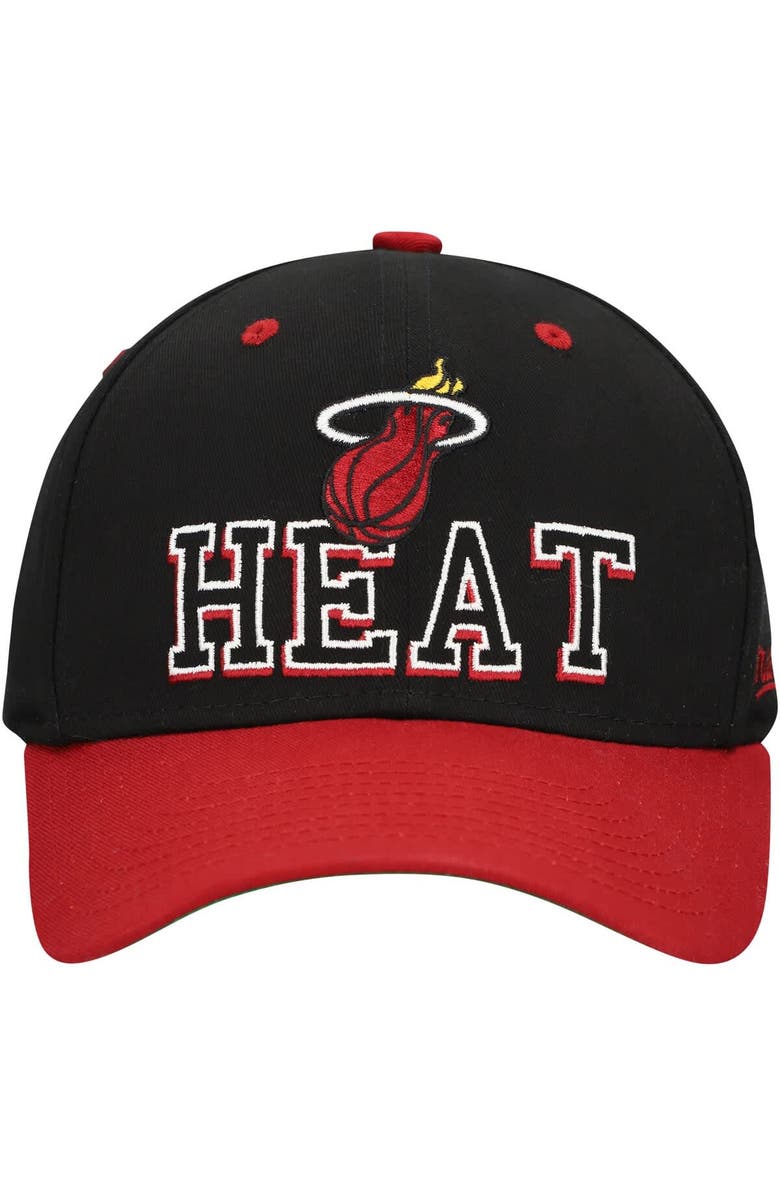 Mitchell & Ness Men's Mitchell & Ness Black/Red Miami Heat Backside Script Two-Tone Pro Crown Adjustable Hat, Alternate, color, Black