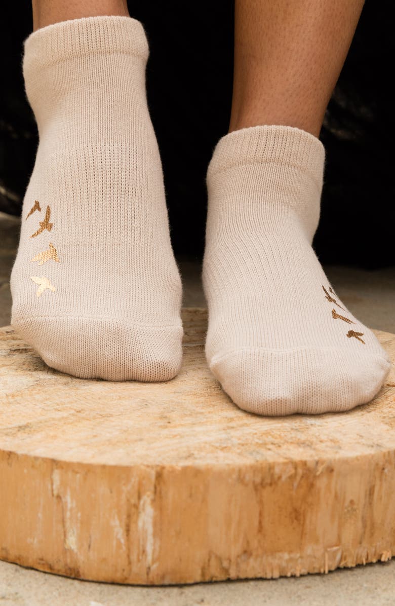 Arebesk Birdie Assorted 2-Pack Grip Ankle Socks, Alternate, color, Black Nude