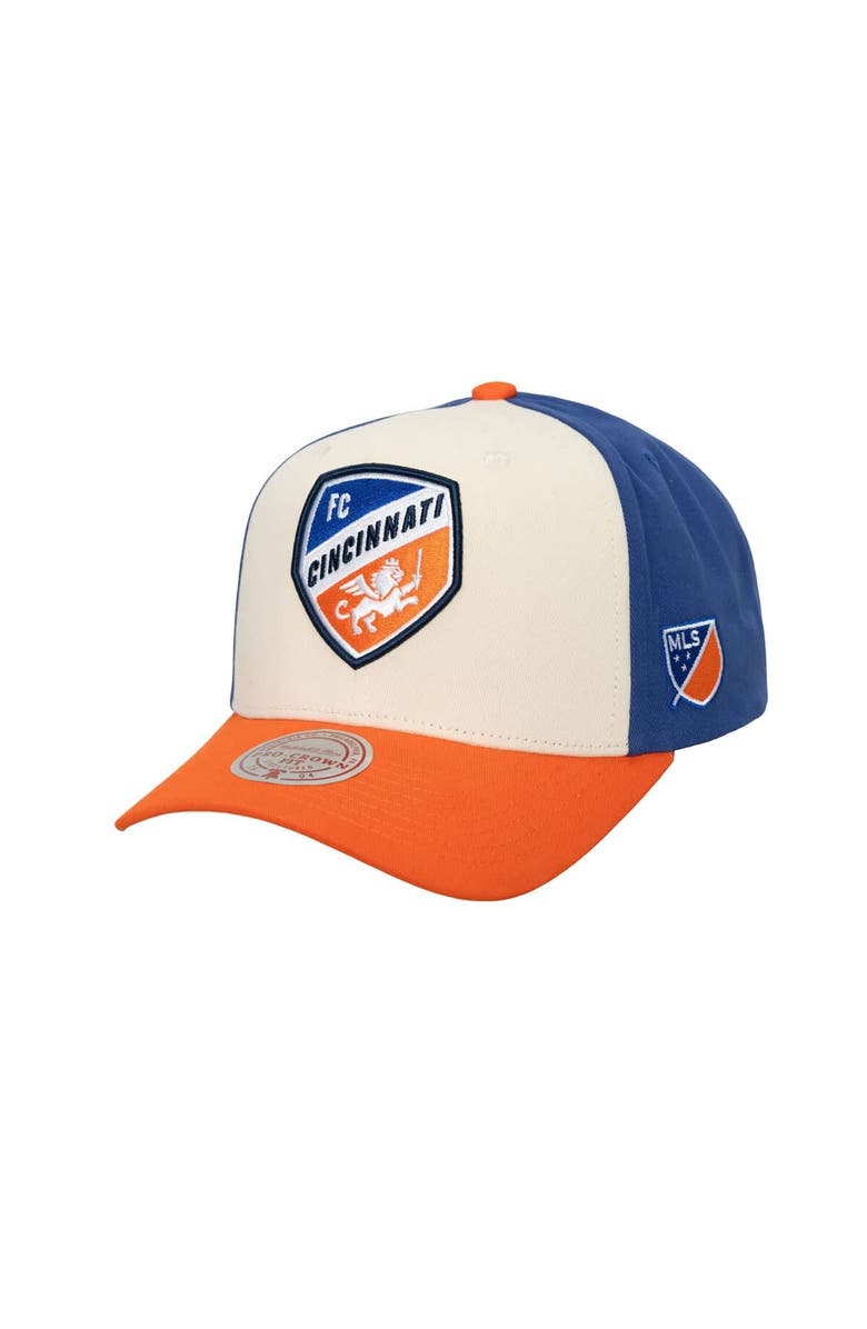 Mitchell & Ness Men's Mitchell & Ness Cream FC Cincinnati Brushed Off Pro Crown Snapback Hat, Main, color, Cream