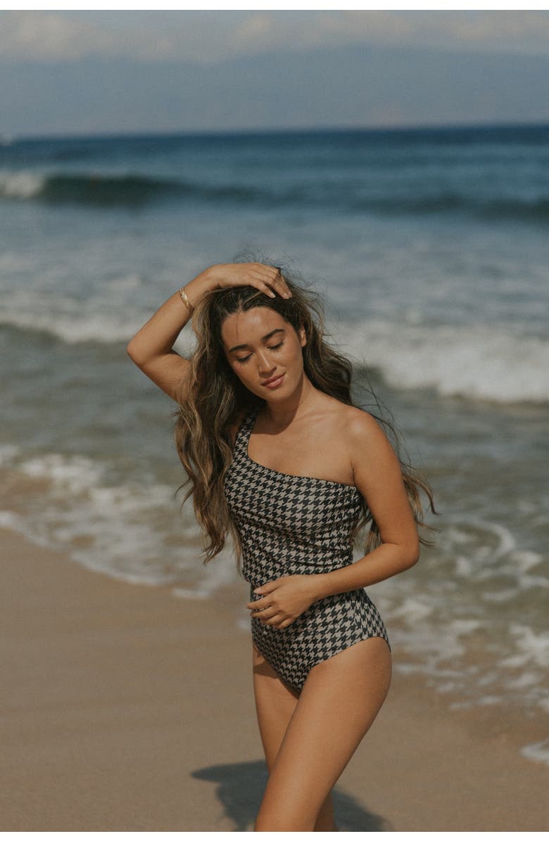 Geode Swimwear Bristol Tankini Top, Alternate, color, Black/Dark Cream Houndstooth