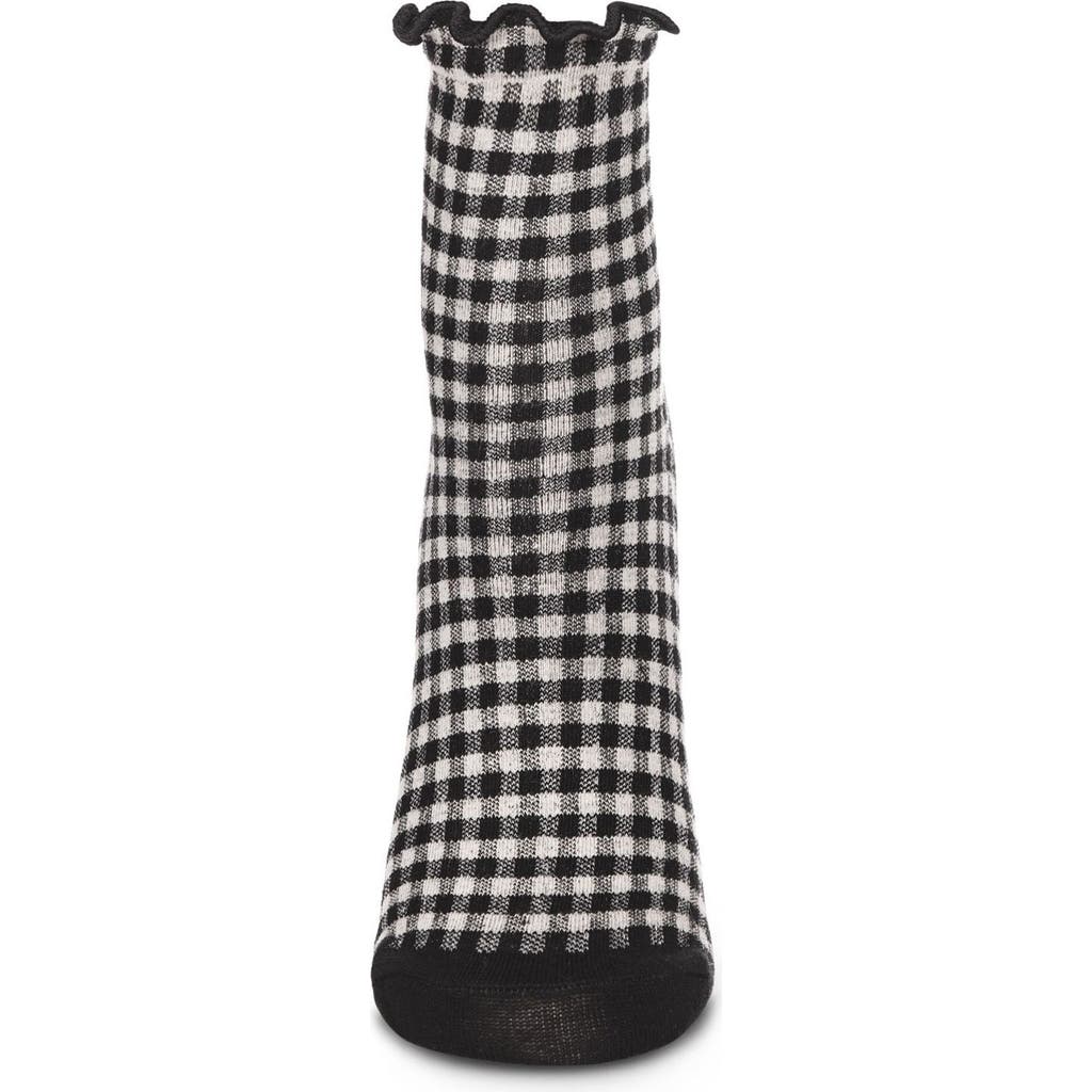 Memoi Gingham Ankle Socks In Black