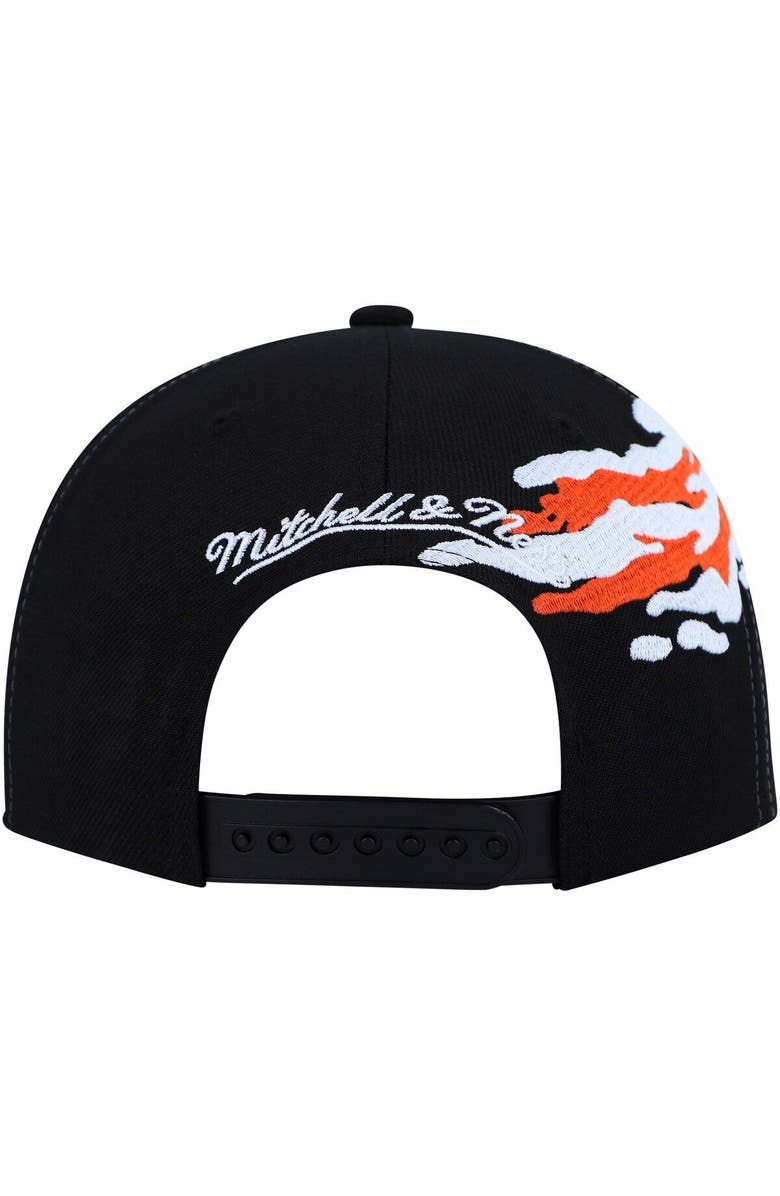 Mitchell & Ness Men's Mitchell & Ness Black Philadelphia Flyers Vintage Paintbrush Snapback Hat, Alternate, color, 
