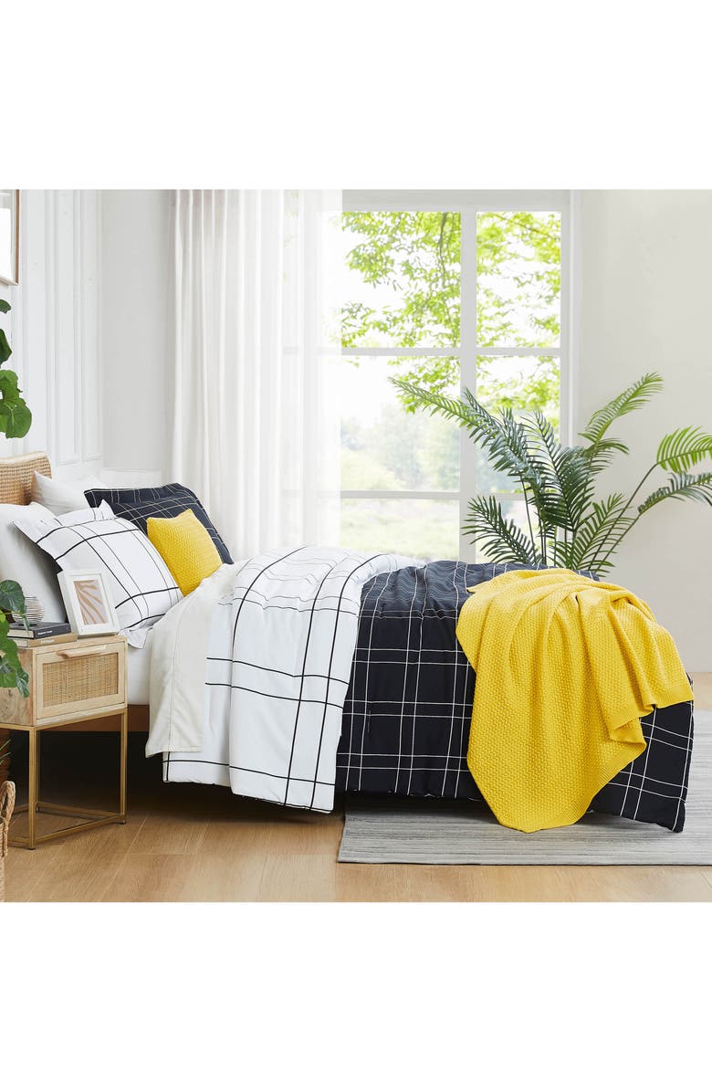 SOUTHSHORE FINE LINENS Urban Grid 5-Piece Bedding Set, Alternate, color, Black
