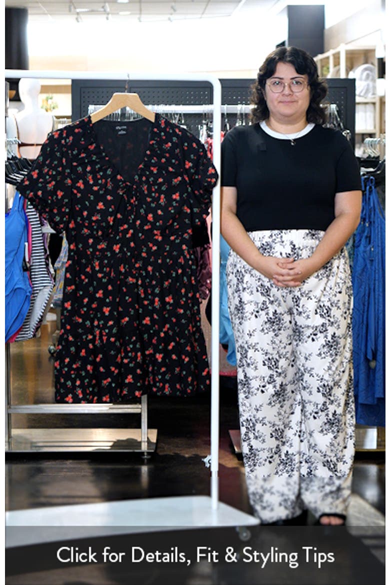 Daphne Floral Dress video