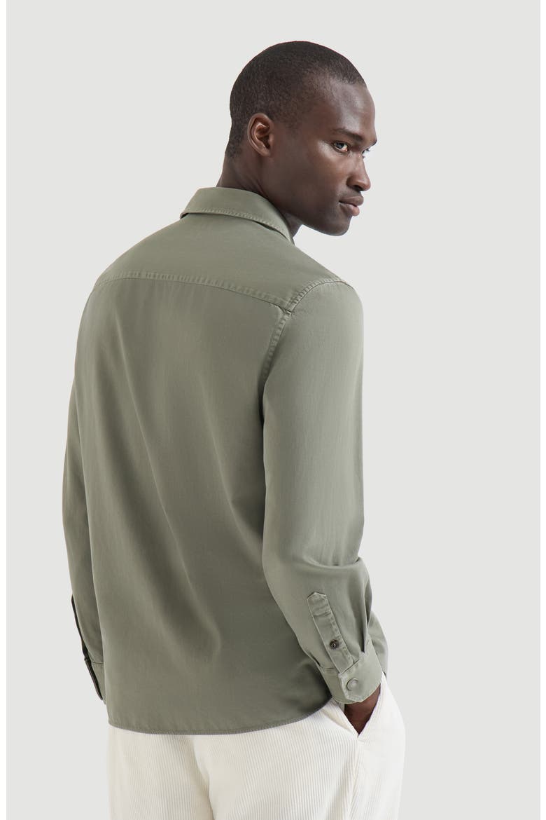 Garment-dyed overshirt in cotton gabardine with spread collar and chest pockets, Alternate, color, Military