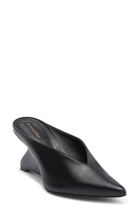 Wei Pointed Toe Pump (Women)