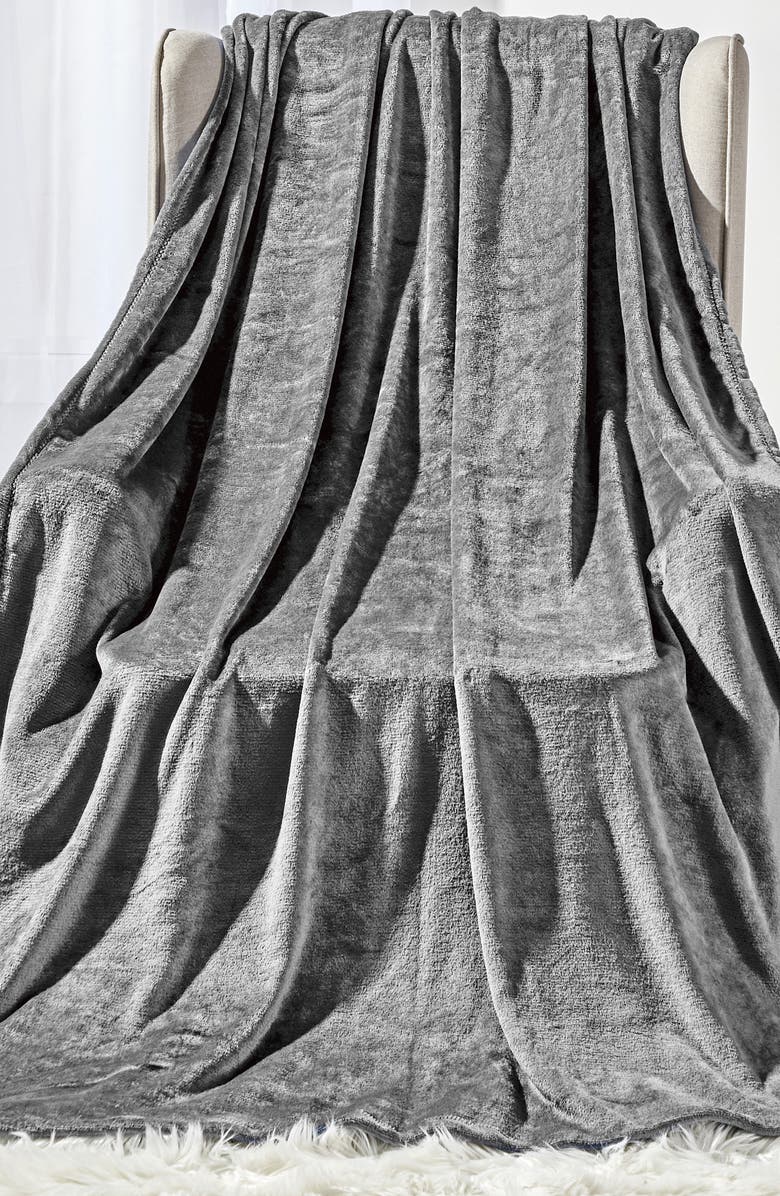 Luxury Home Plush Fleece Throw, Alternate, color, Gray