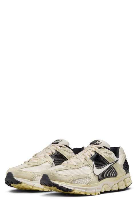 Zoom Vomero 5 Premium Sneaker (Men)