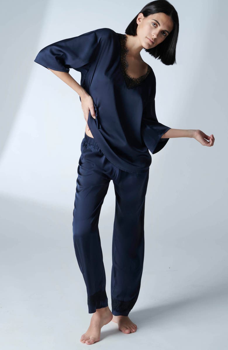 Simone Perele Satin Secrets Lounge Pants, Alternate, color, Full Moon