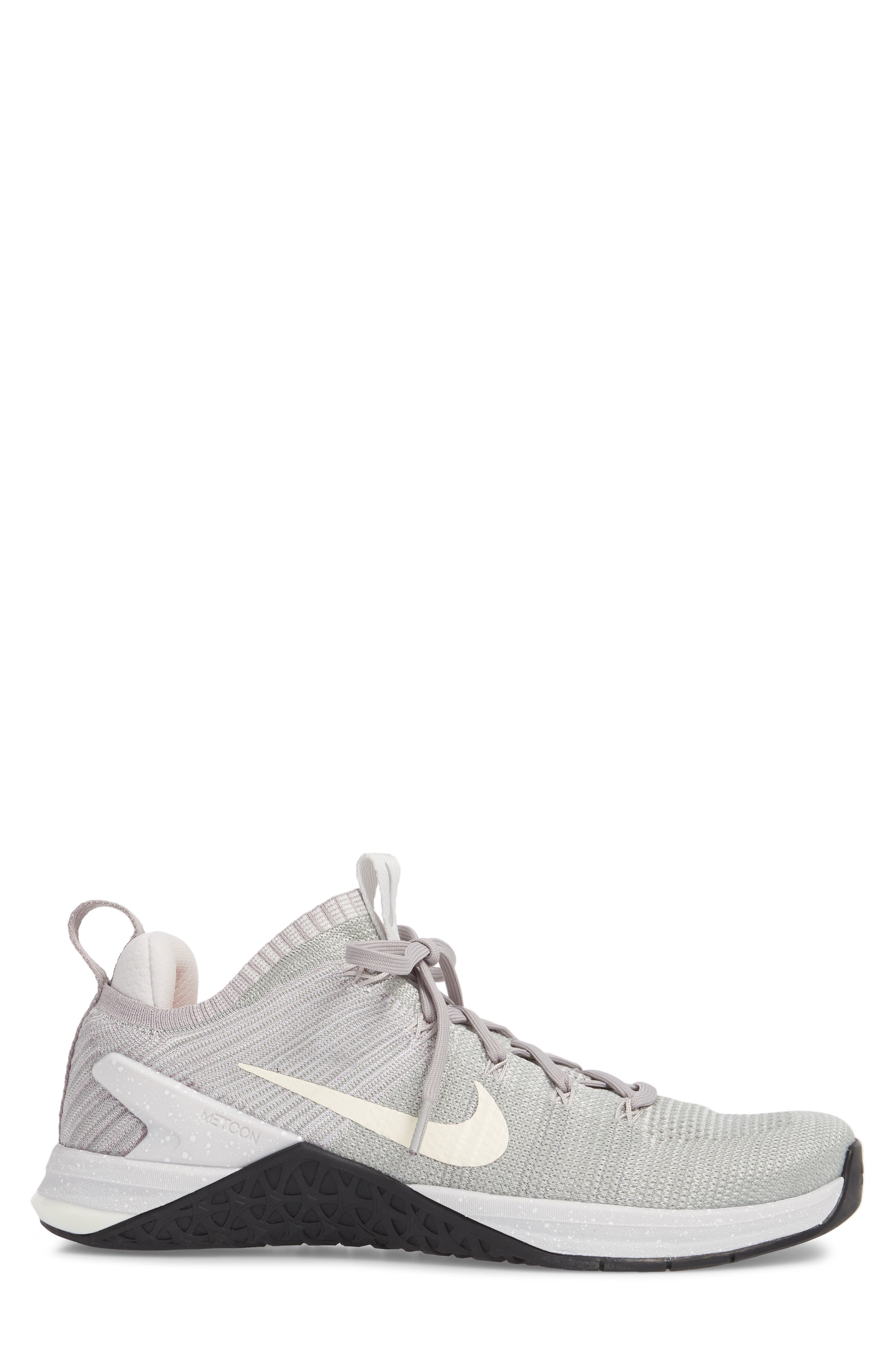 Metcon DSX Flyknit 2 Training Shoe, Alternate, color, MATTE SILVER/ SAIL/ GREY