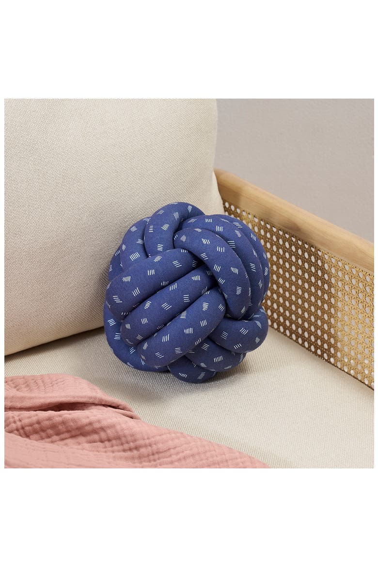 Hugget Knot Organic Cotton Accent Pillow, Alternate, color, MATCHSTICK