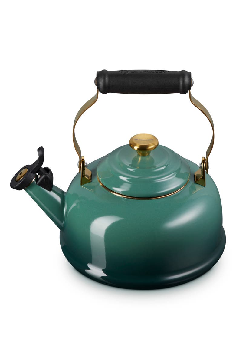 Le Creuset Classic Whistling Kettle with Golden Knob, Alternate, color,