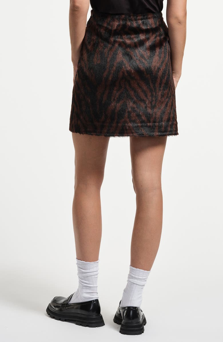 Isaac Mizrahi New York Faux Fur Miniskirt, Alternate, color, Brown Zebra