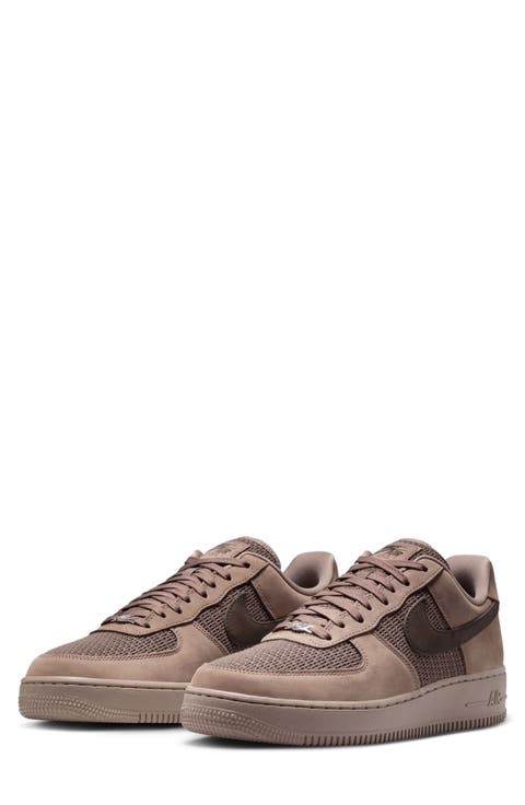 Air Force 1 '07 LV8 Basketball Sneaker