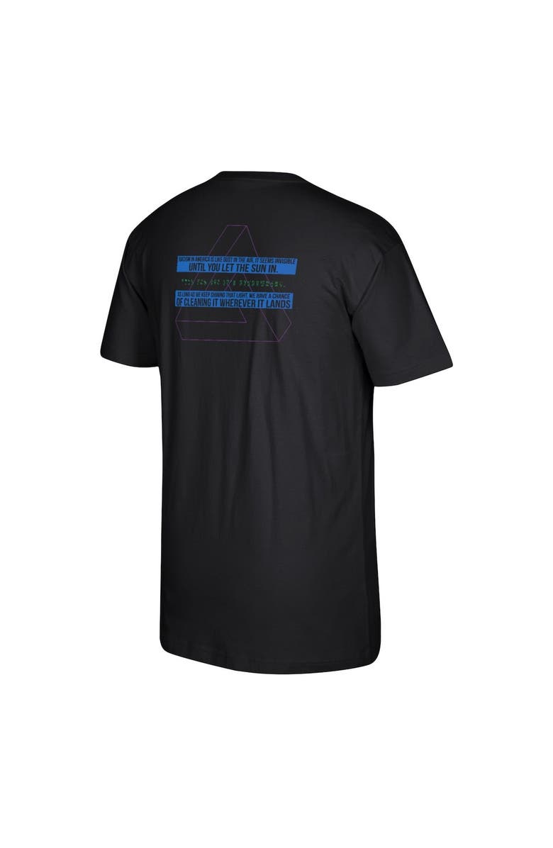 Mitchell & Ness Men's Mitchell & Ness Kareem Abdul-Jabbar Black Social Justice Warrior Drop Knowledge T-Shirt, Alternate, color, 