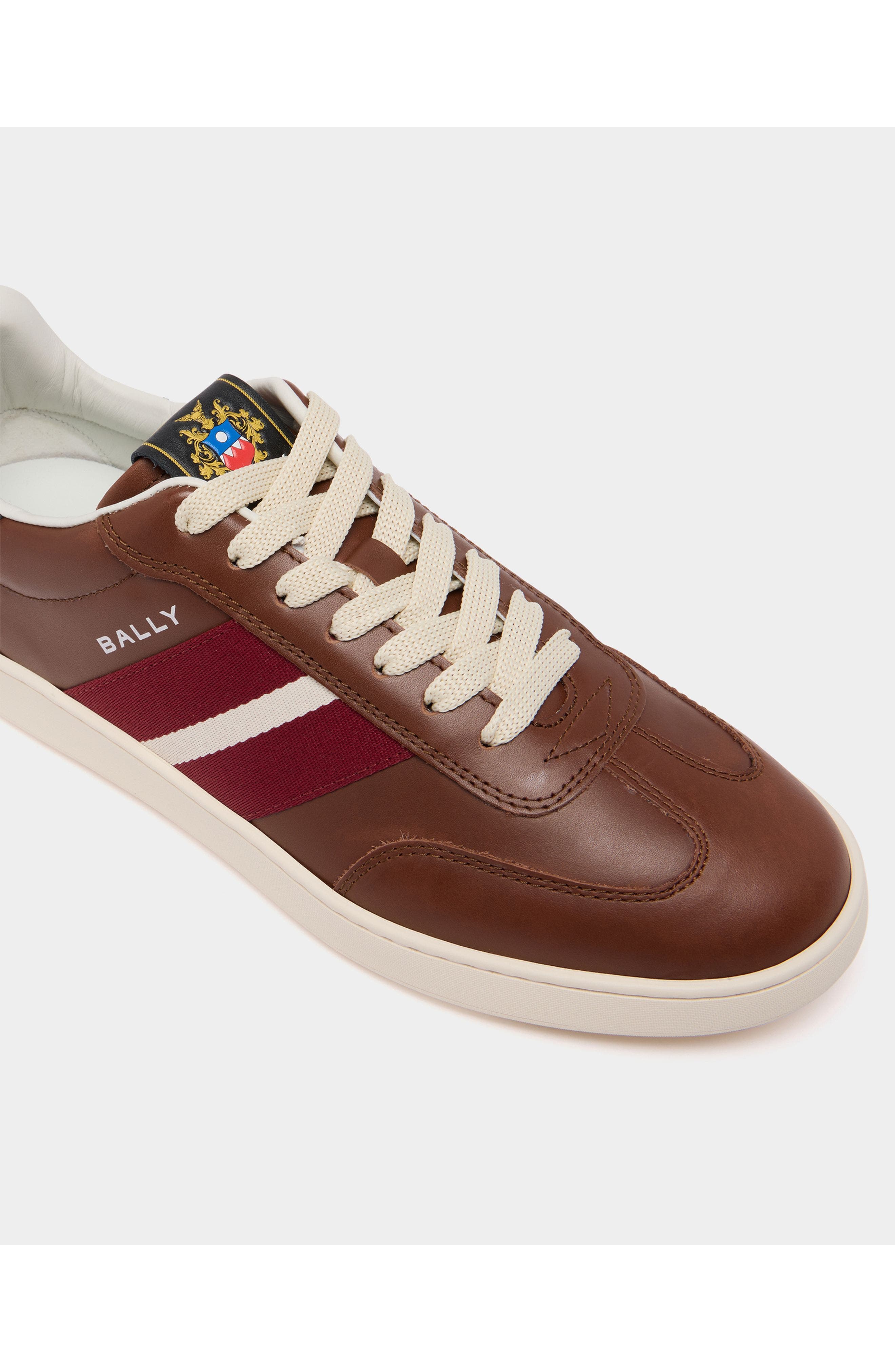 Bally Retro Crest Sneaker in Leather, Alternate, color, Brown