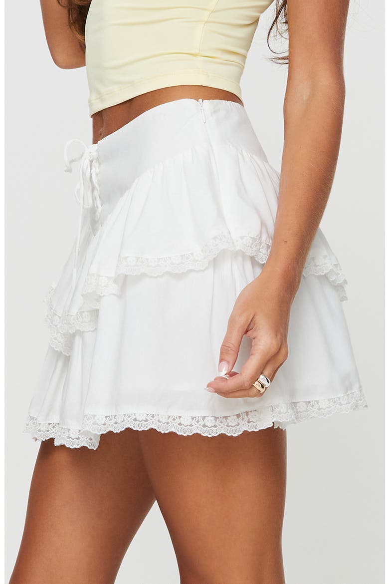 Capshaw Tiered Lace Trim Miniskirt, Alternate, color, WHITE
