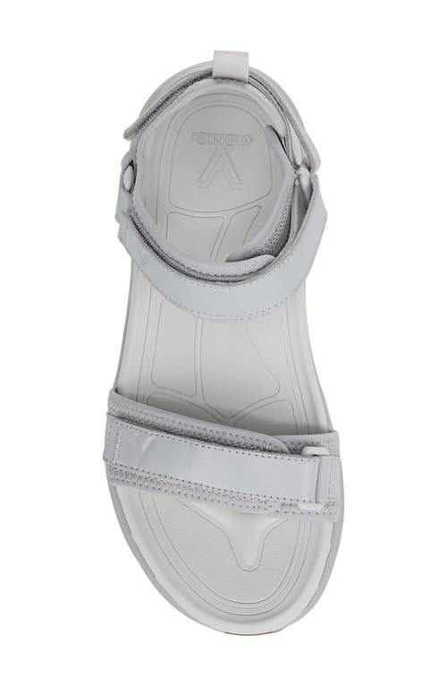 Vionic Women Wanderer Sandal In Varpor Gray In Vapor Grey