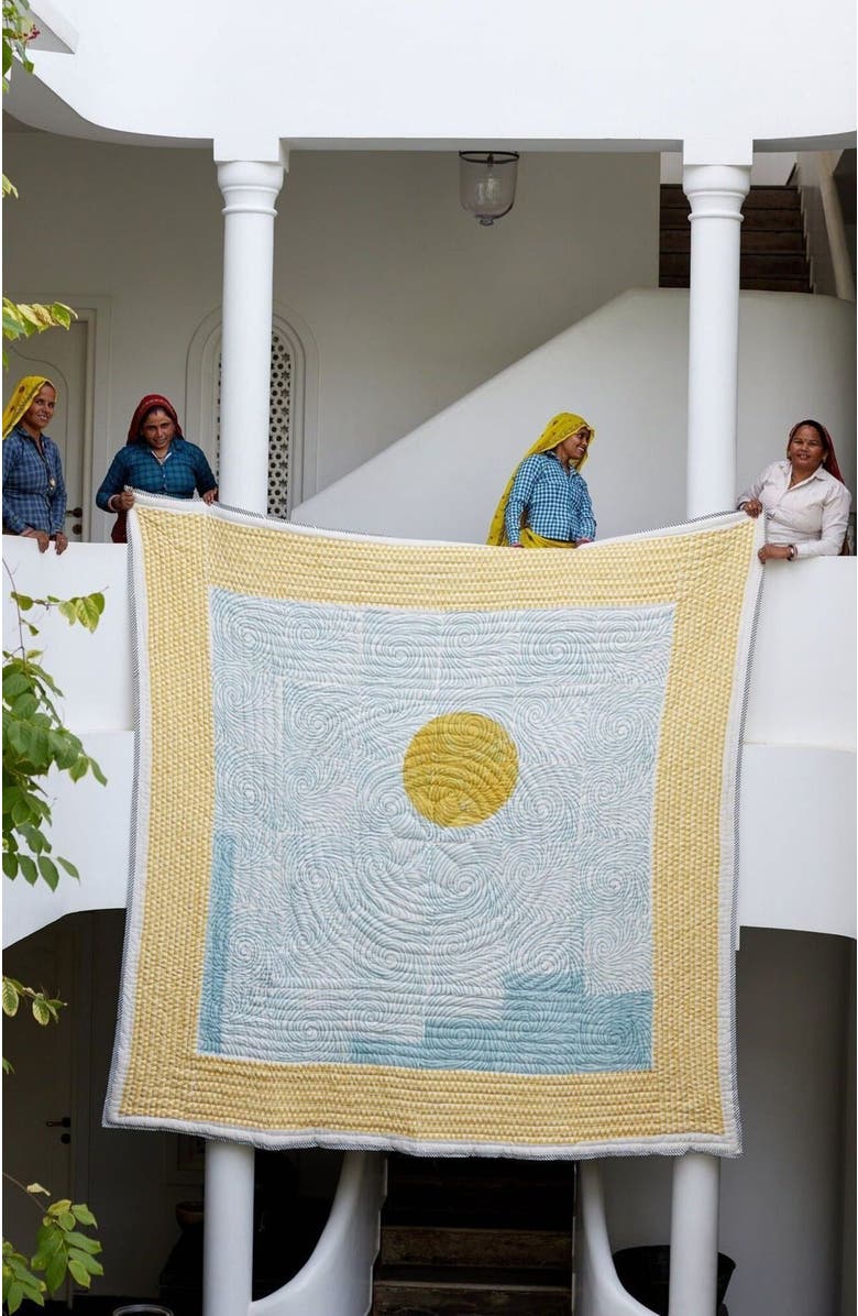 CQC LA GOOD MORNING Quilt Bedding Set With 2 Shams, Alternate, color, White, Yellow, Black