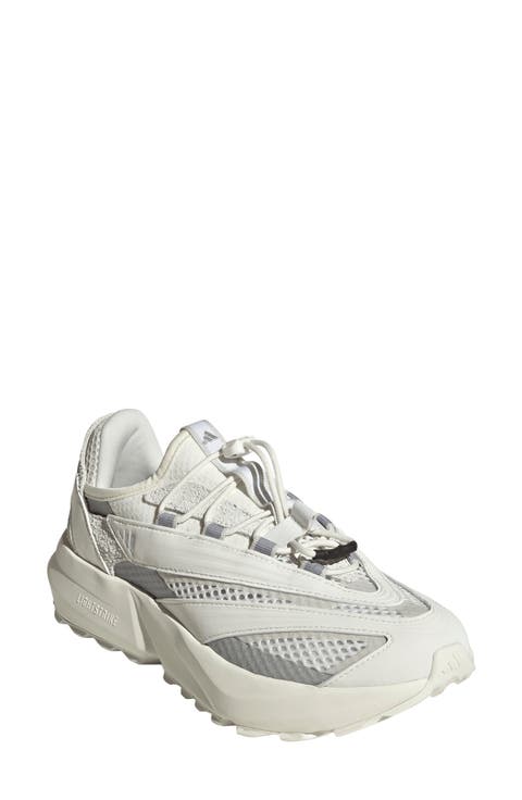 Lightblaze Vista Sneaker (Women)
