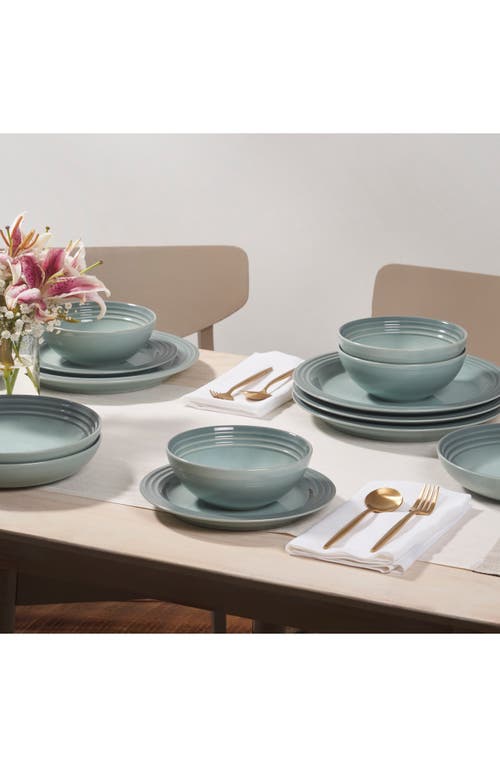 LE CREUSET LE CREUSET 16-PIECE DINNERWARE SET