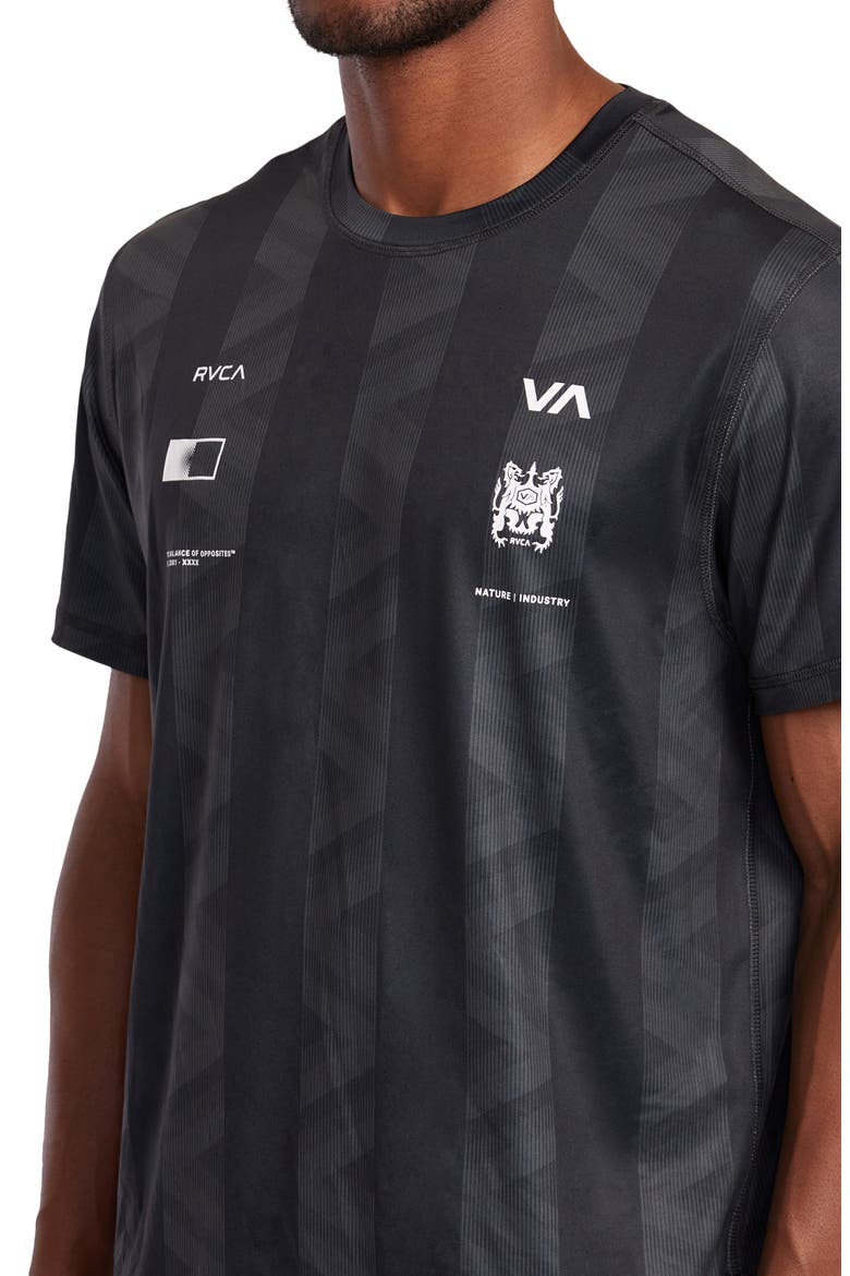 Fielder Vent Stripe Performance Graphic T-Shirt, Alternate, color, RVCA BLUR STRIPE