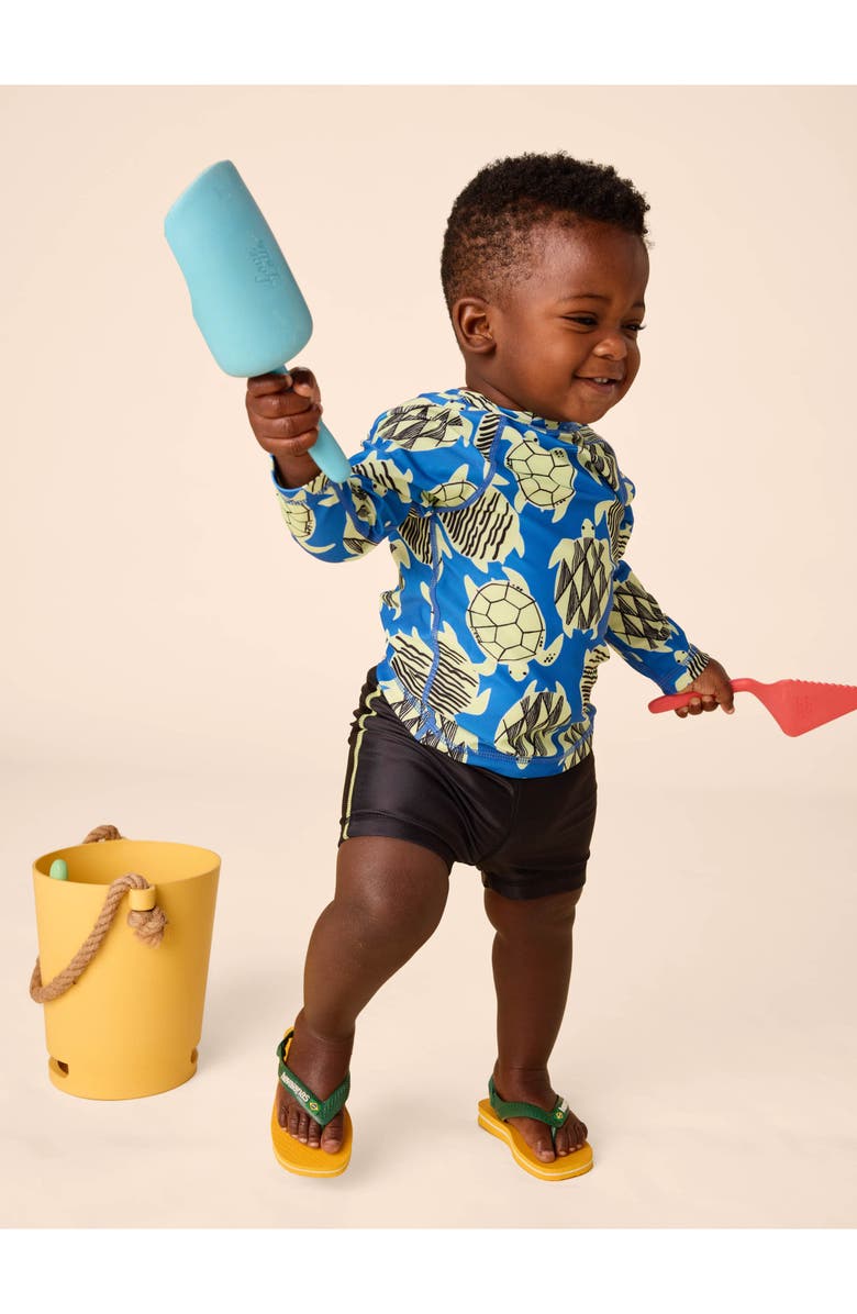 Tea Collection Rash Guard Baby Swim Set, Alternate, color, Tiled Turtles