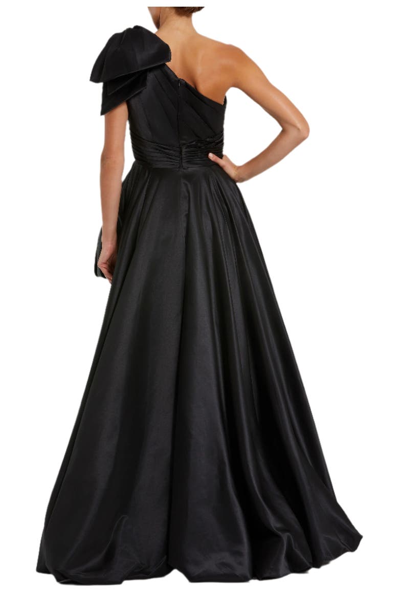 Mac Duggal Women's Asymmetrical Ruffle One Shoulder Gown, Alternate, color, Black