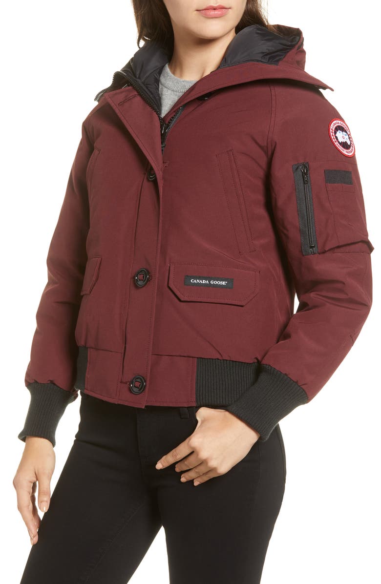 Canada Goose Chilliwack Fusion Fit 625 Fill Power Down Bomber Jacket with Genuine Coyote Fur Trim, Alternate, color, 