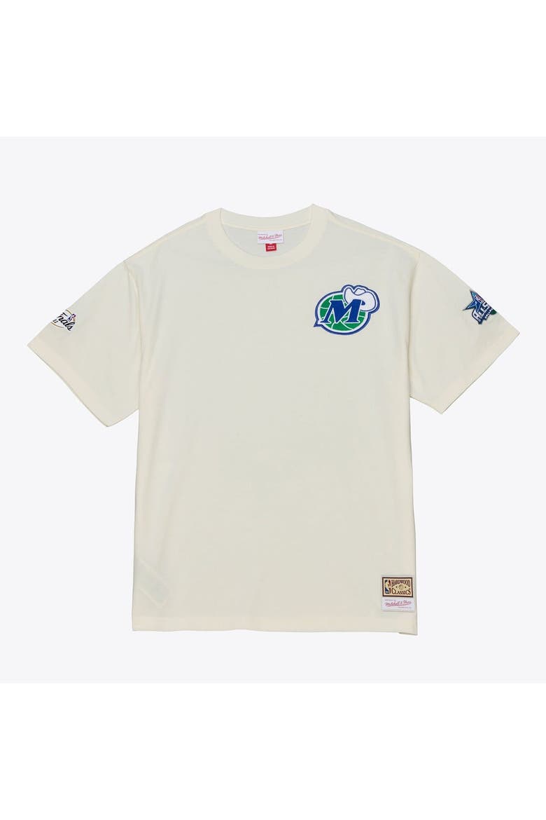Men's Mitchell & Ness Cream Dallas Mavericks Hardwood Classics Chainstitch Premium T-Shirt, Main, color, Cream