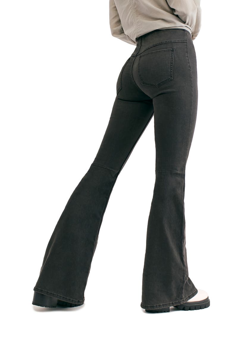 We the Free by Free People Gummy Pull-On Flare Leg Jeans, Alternate, color, BLACK