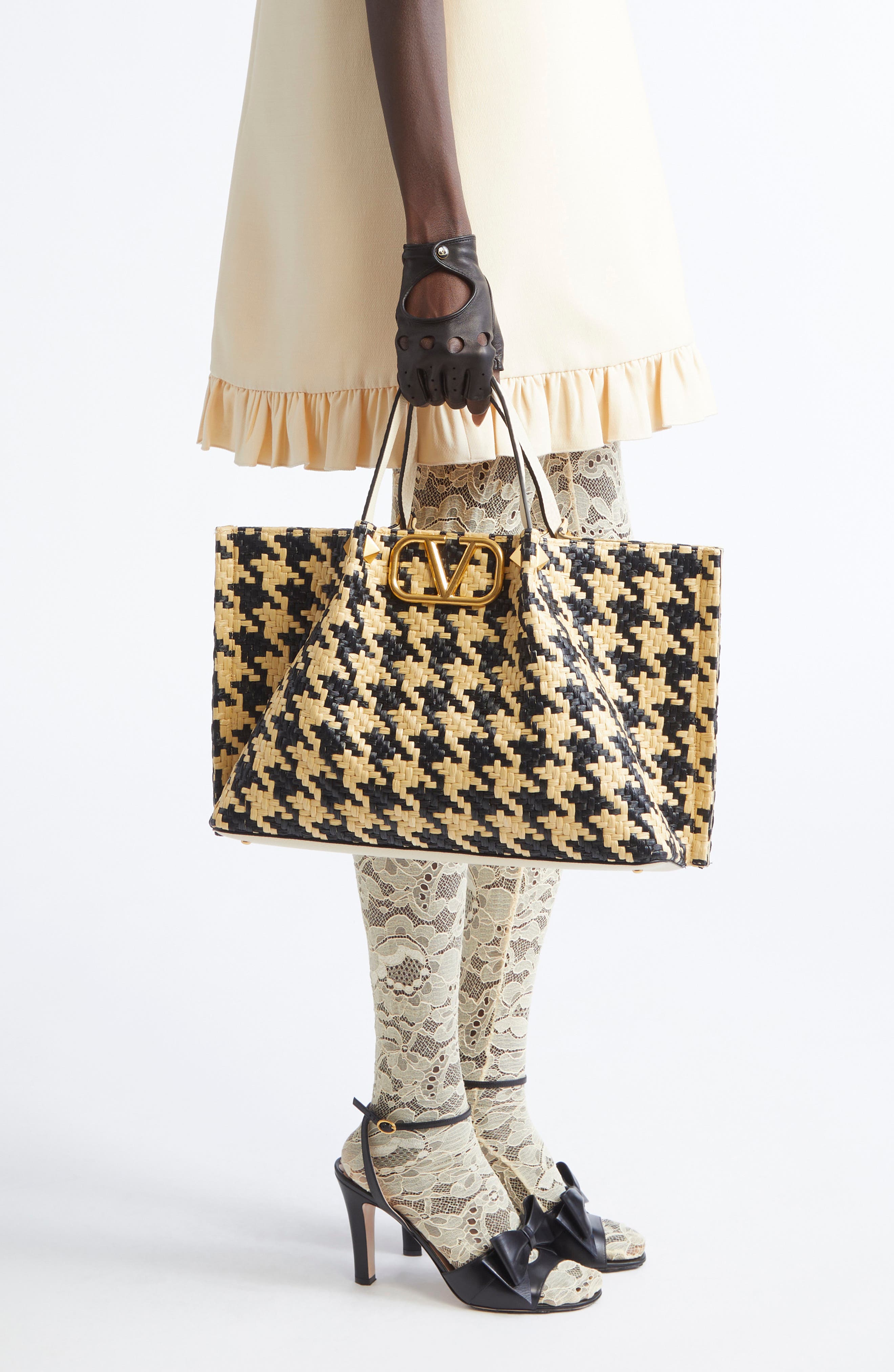 Valentino Garavani Medium VLOGO Signature Houndstooth Raffia Tote, Alternate, color, 