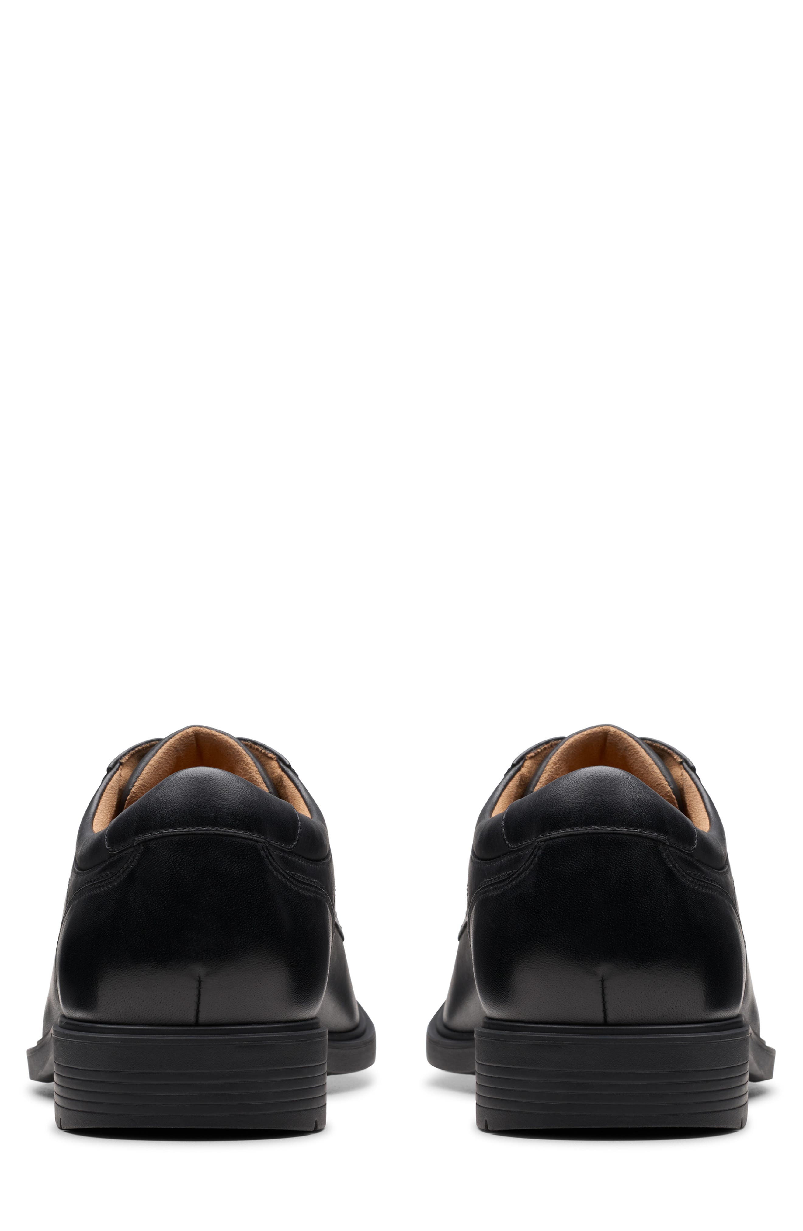 Clarks<sup>®</sup> Eldredge Oxford, Alternate, color, Black Leather