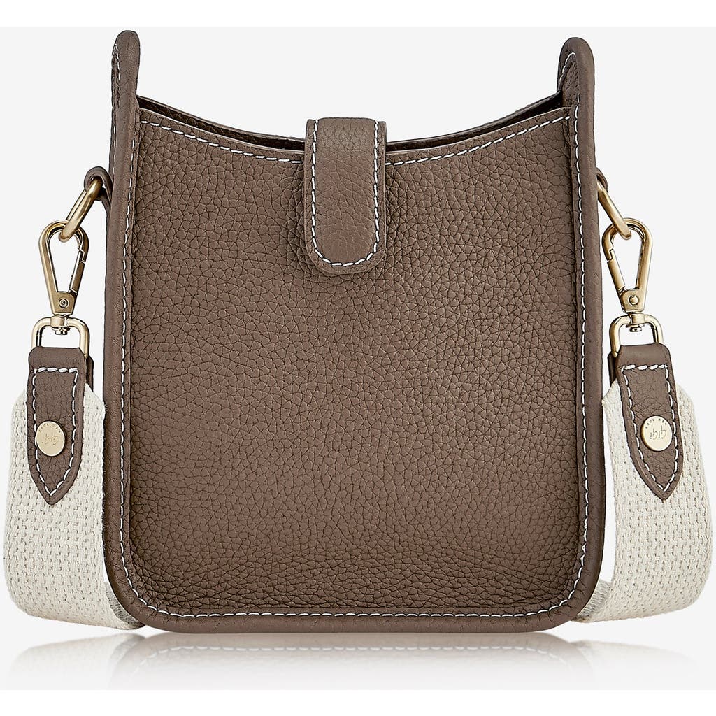 Gigi New York Ellie Crossbody In Brown