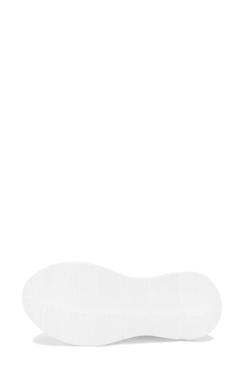 Layer 8 Aero Flex Sneaker