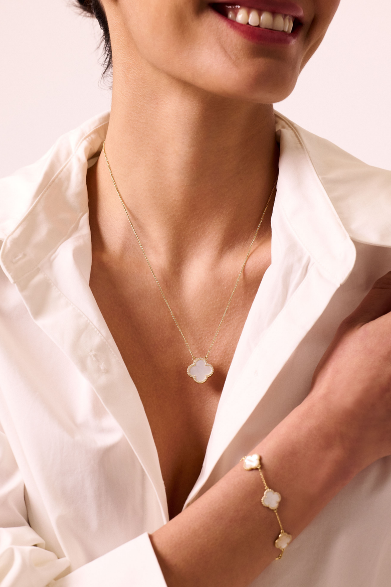Icon White Clover Bracelet, Alternate, color, Gold