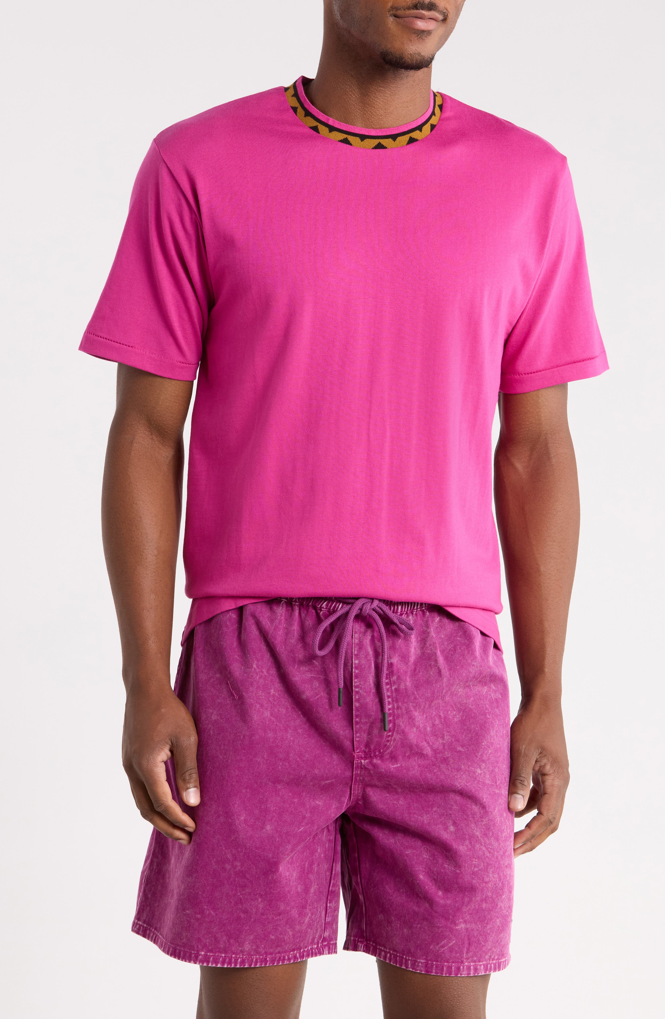 selected FUCHSIA RED