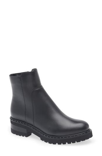 La Canadienne Clarke Lug Sole Boot In Black