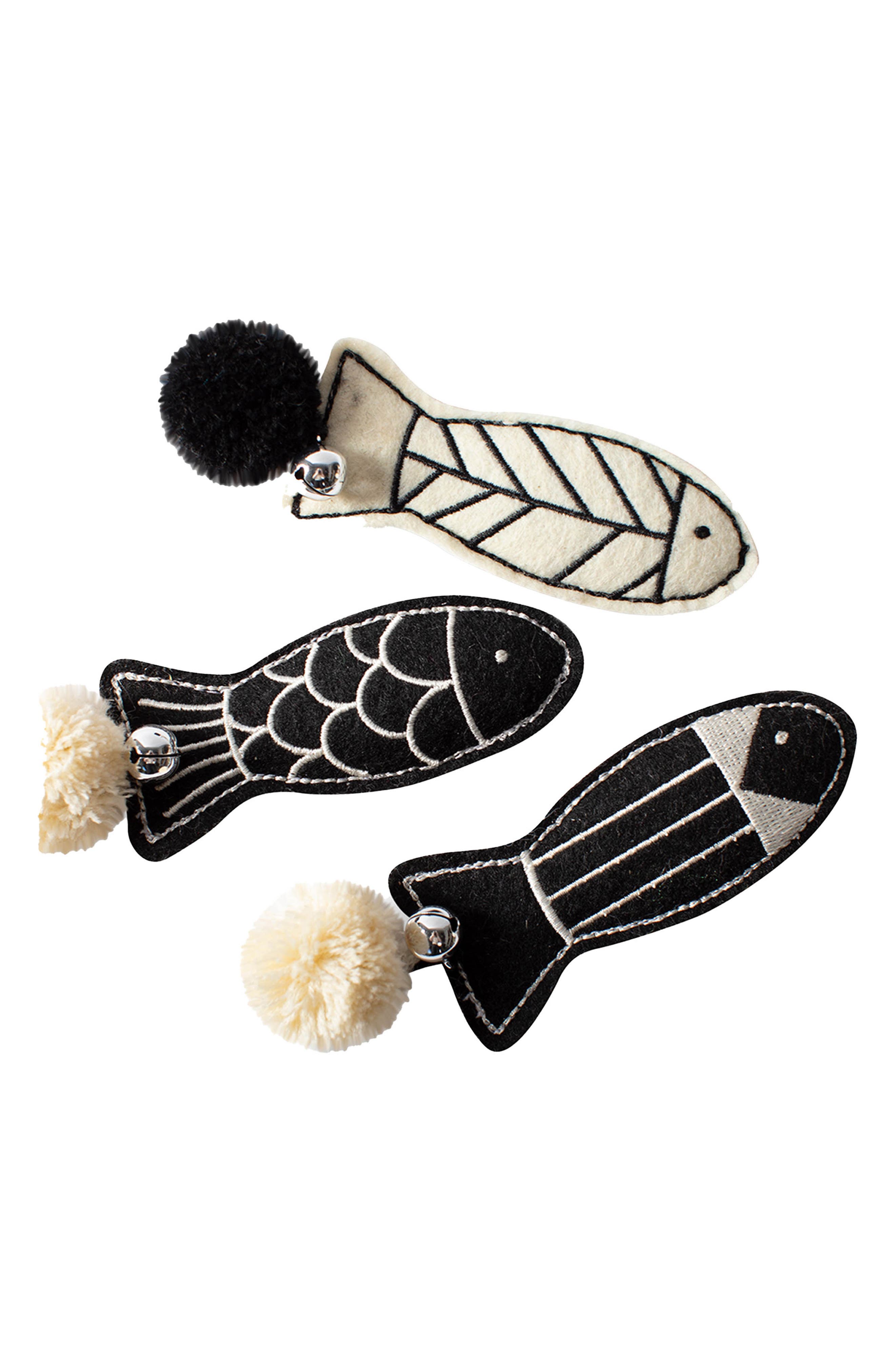 Fringe Studio Off The Scales Set of 3 Mini Fish Cat Toys in Black 