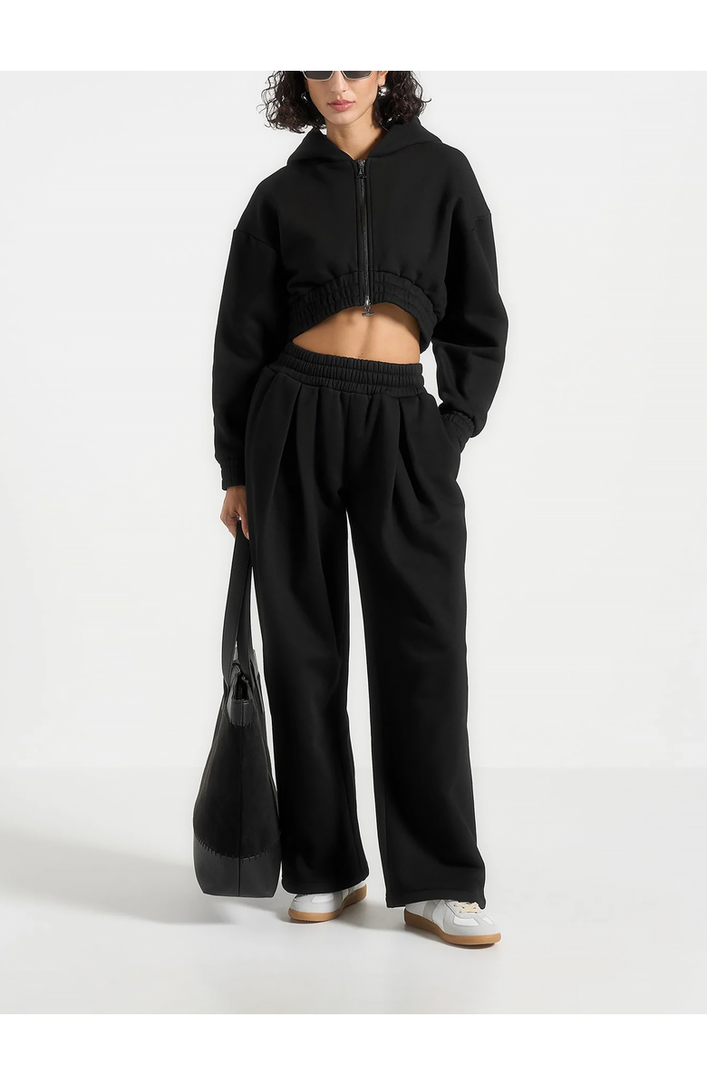 Manière De Voir Fanny Straight Leg Box Pleat Joggers, Main, color, Black