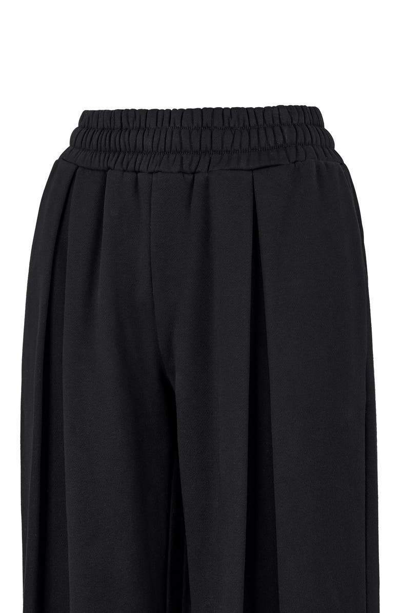 Manière De Voir Fanny Straight Leg Box Pleat Joggers, Alternate, color, Black