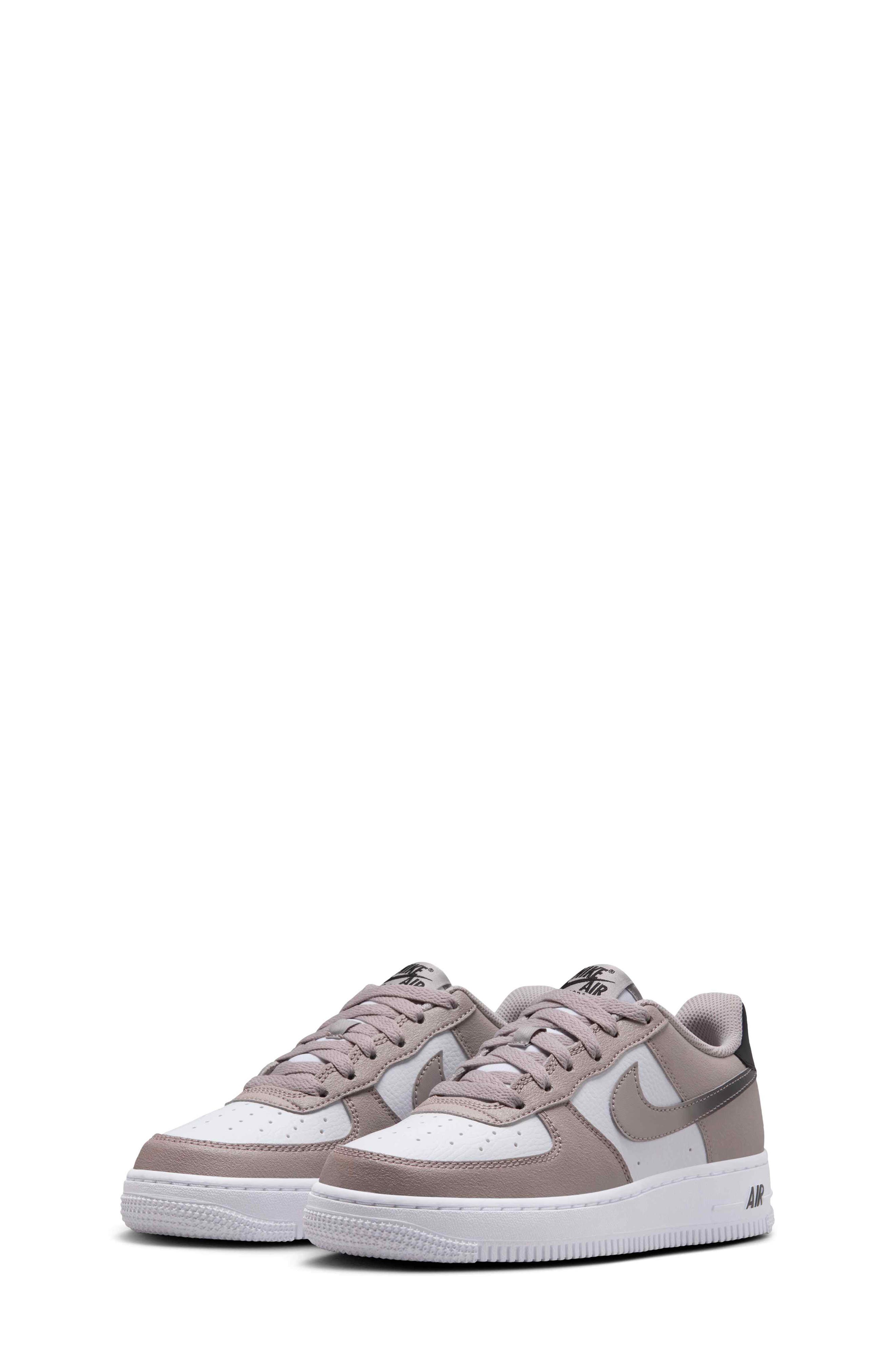 Nike Air Force 1 Basketball Sneaker, Main, color, 